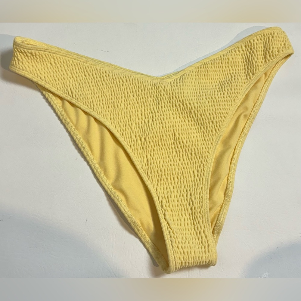 Hollister swim Yellow Textured Bikini Bottom High Leg V-Waist Cheeky XL NWT